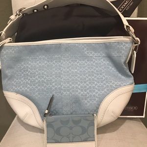 Blue Signature C wallet